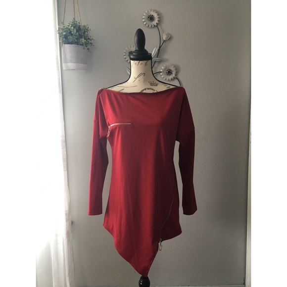 Tops - Asymmetrical Zipper Detail top